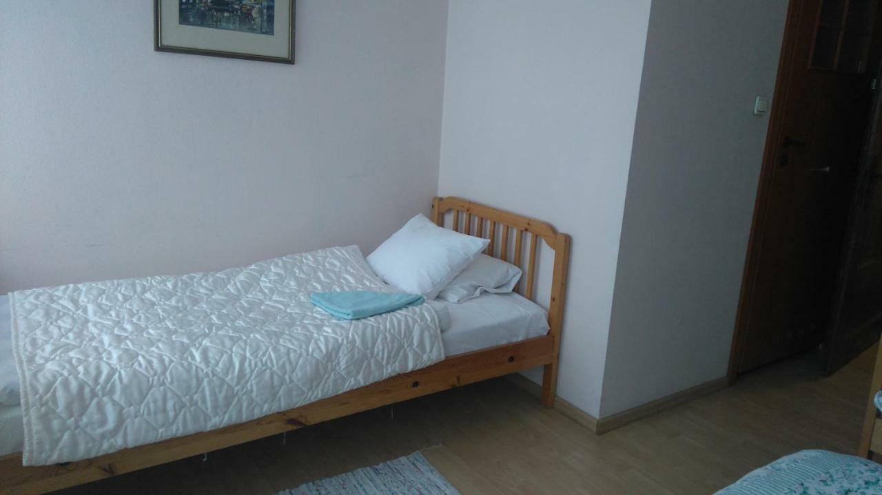 Gosciniec Ella Inn Lipniki Lipniki  エクステリア 写真